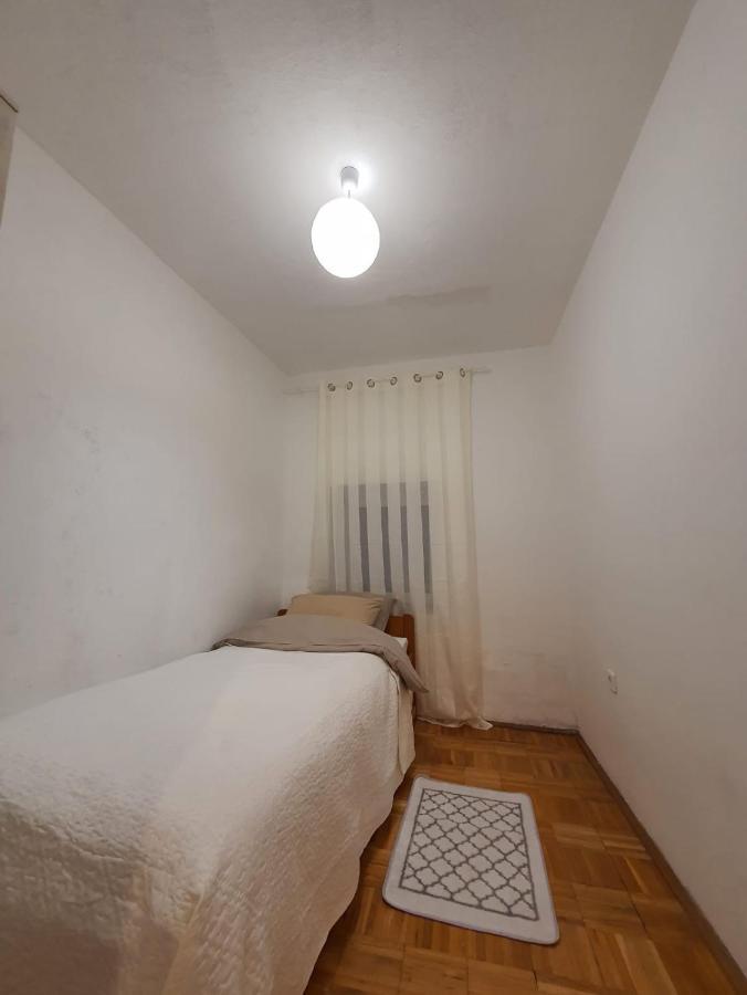 Apartment Vinjerac II Екстер'єр фото